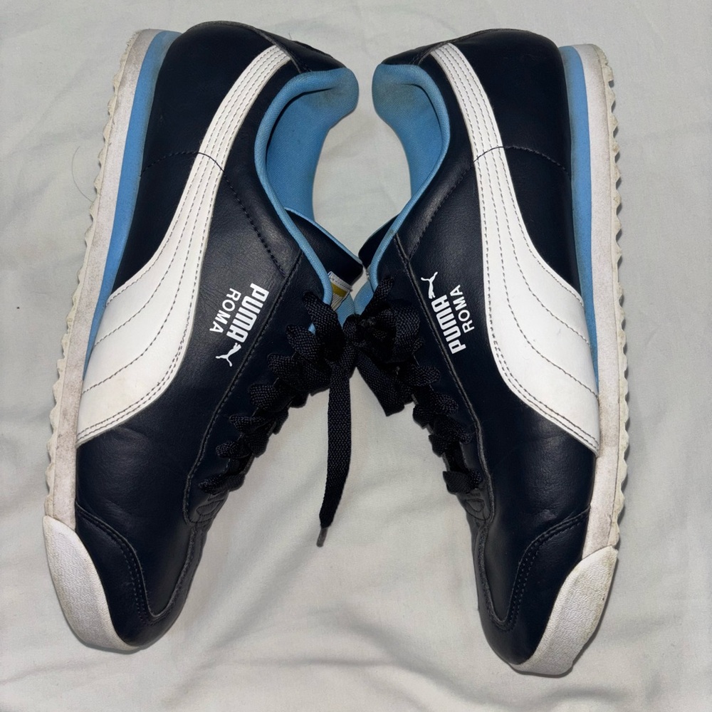 Puma Men's Navy and White Sneakers 9.5